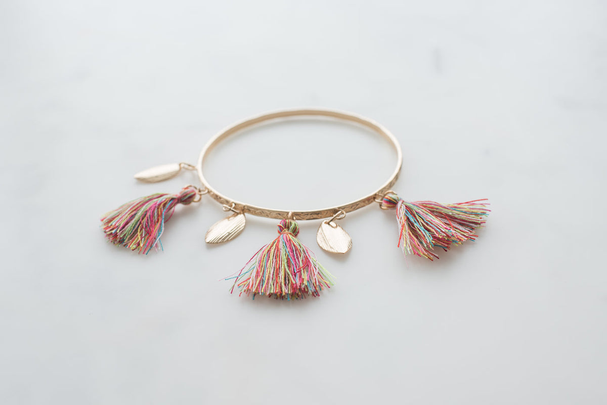 Slim open cuff