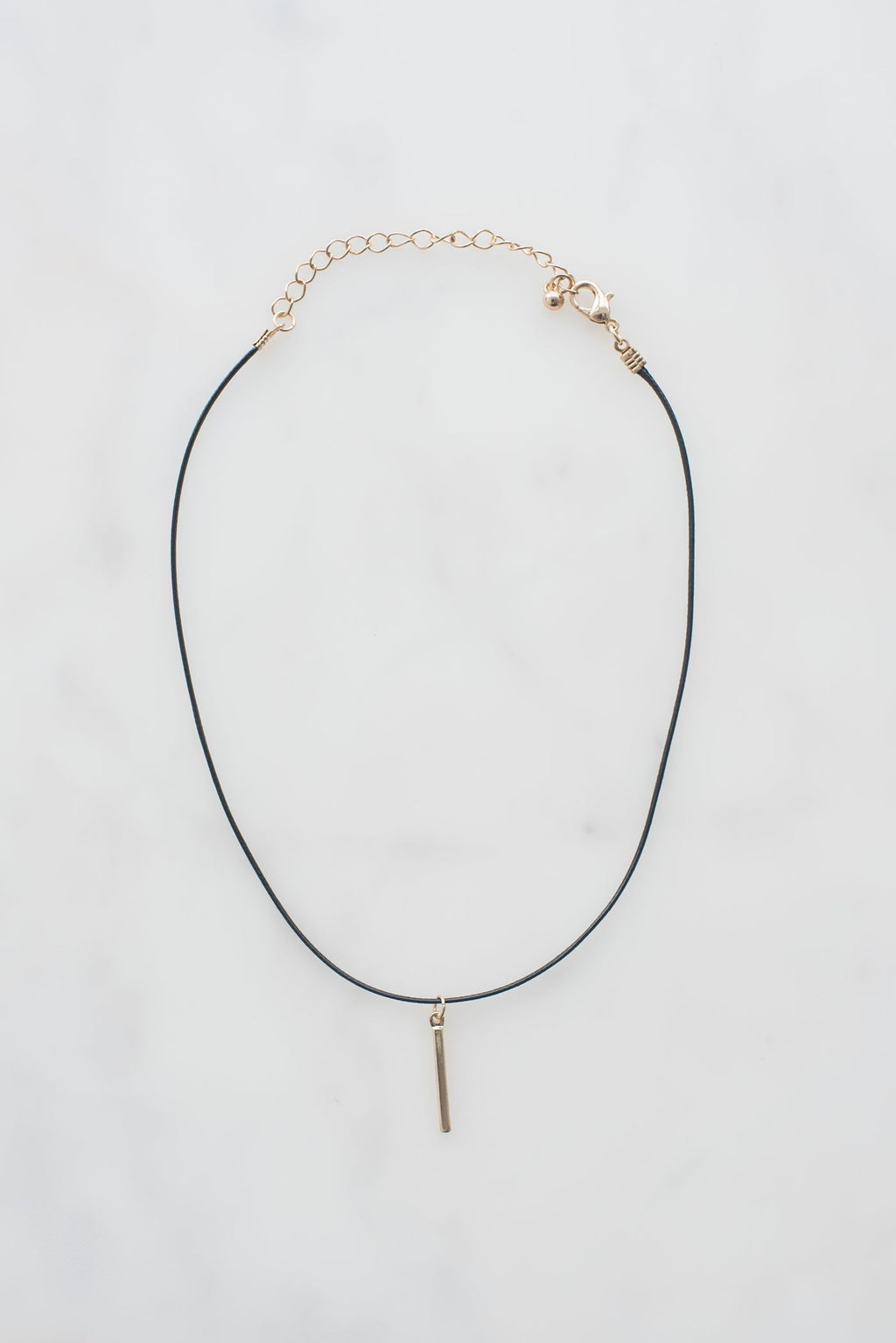 Disc pendant necklace
