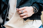 Flat signet ring