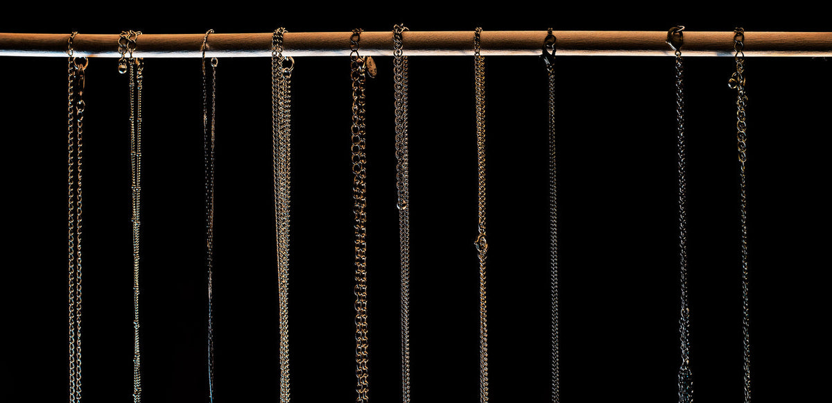 Double anklet detail