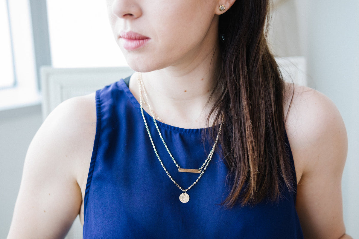 Bar pendant necklace